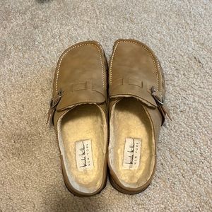 Buckley Dupe- Faux Suede and Shearling-lined Clogs